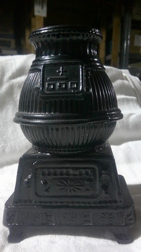 Vintage banthrico pot belly - pot,