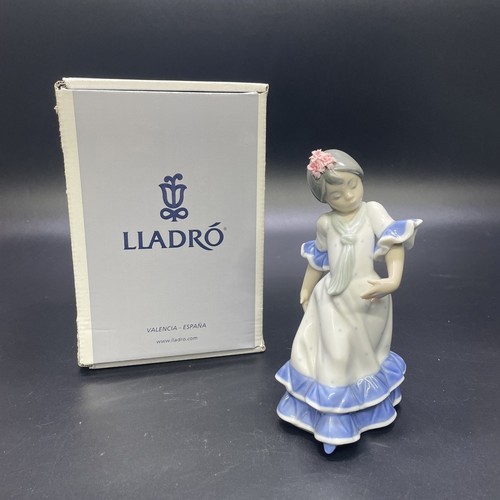 Lladro porcelain figurine - porcelain,