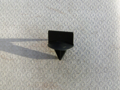 Ford sierra bumper clip - bumper,