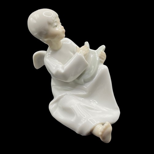 Nao lladro angel - by,