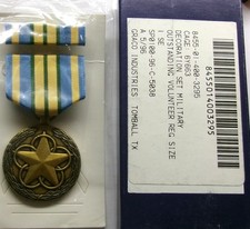 U.S. Military Outstanding Volunteer Medal Set in GI Issue BOX
