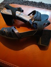 Tamaris Black Leather And