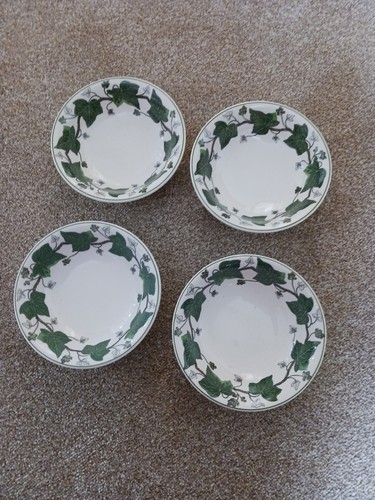 Napoleon ivy wedgewood set - wedgewood, of