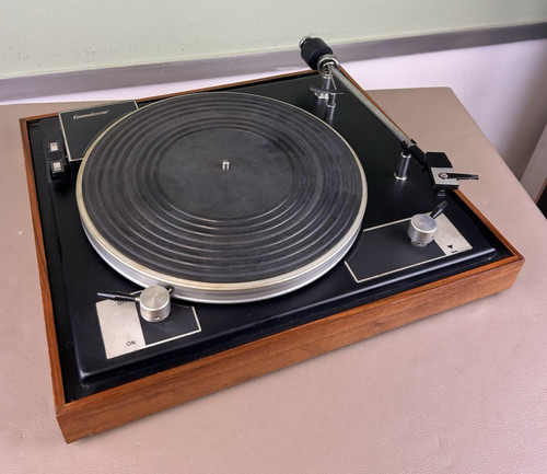 Connoisseur turntable - connoisseur, bd