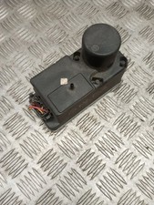 Volkswagen Golf III 1996 Central locking vacuum pump 1H0962257 NMZ37679