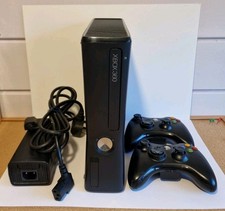 MICROSOFT XBOX 360 - SLIM - BLACK - CONSOLE 250GB HARD DRIVE  - 2 X CONTROLLERS