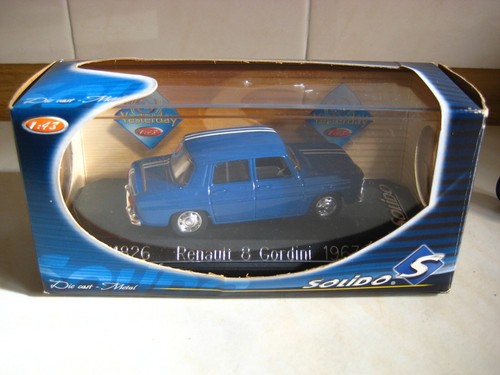 Solido scale diecast - scale,