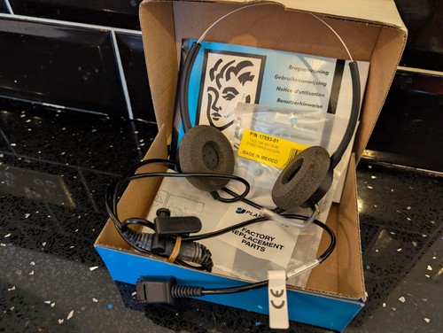 Plantronics headset good - plantronics, headset,good