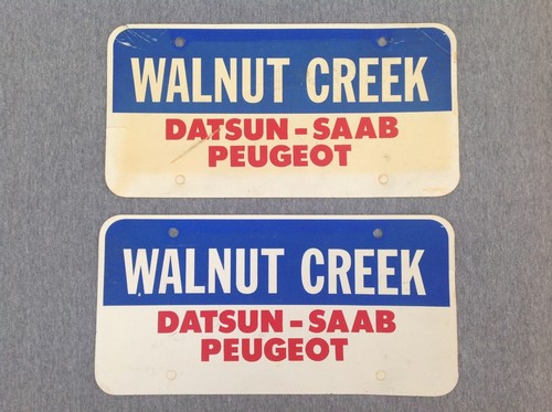 Matching set plastic walnut - set,