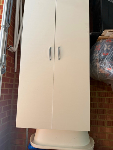 White door freestanding - white,