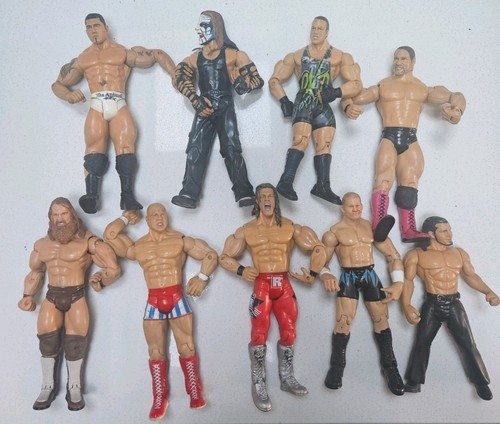 Wwe wrestling figures bundle - figures,