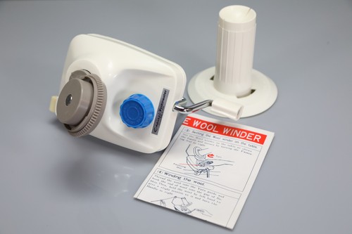 Boxed knitmaster knitting - boxed,