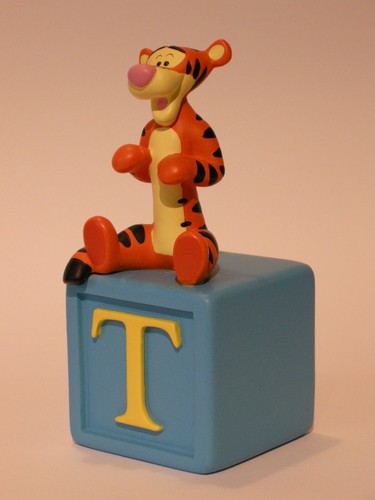 Disney alphabet block letter - block,,