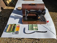 Singer 201k heavy duty sewing machine Knee tilt lever operated 1947 ed973718