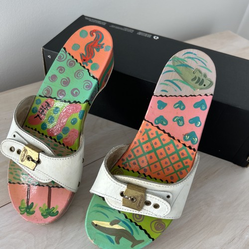 Vtg scholls wooden sandles - dr,