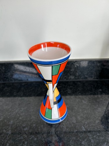 Clarice cliff vase - cliff, yo