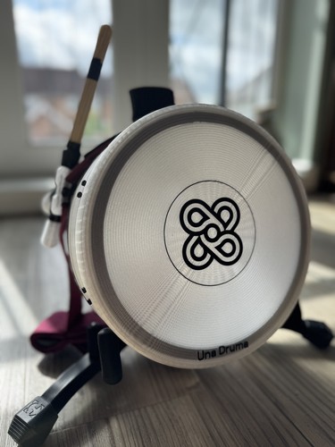 Una druma bodhràn irish drum - druma,