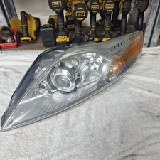 Ford mondeo xenon passangers