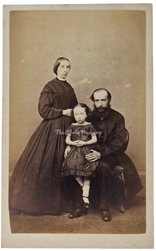 Cdv lovely family - lovely, little