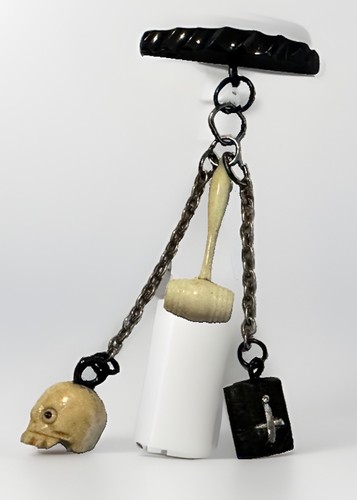 Georgian judges gavel fob - georgian,