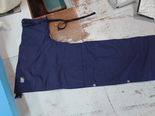 Adventure mainsail cover - adventure, 17