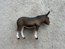 RARE Model Horse Resin North