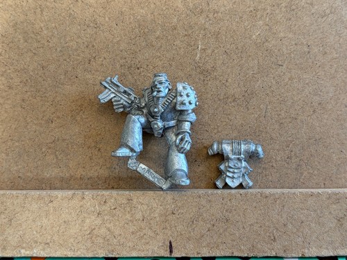 Rogue trader 40k rt107 - trader,
