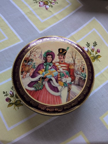 Vintage quality street tin - quality,