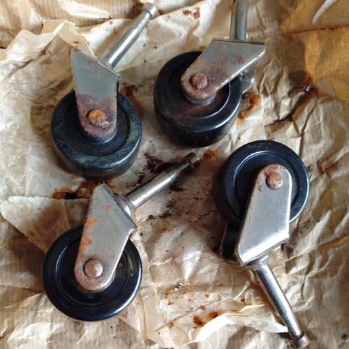 Vintage bakelite casters 4 - vintage, x