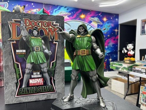 Doom bowens figure - dr.,