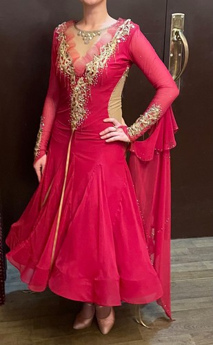 Beautiful berry red ballroom