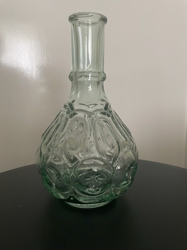Green pressed glass - green,