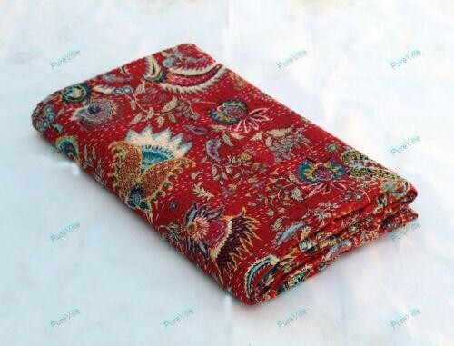 Queen vintage quilt bed - quilt,