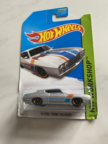 Hot wheels ford - ford, torino