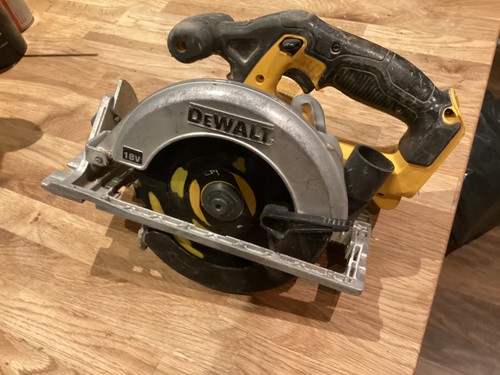 Dewalt rip saw - dewalt,
