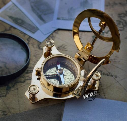 Vintage old west london - vintage, navy