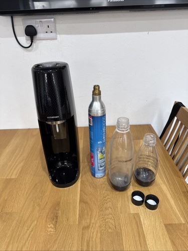 Soda stream - stream, machine