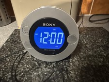 Sony Dream Machine ICF-C7iP