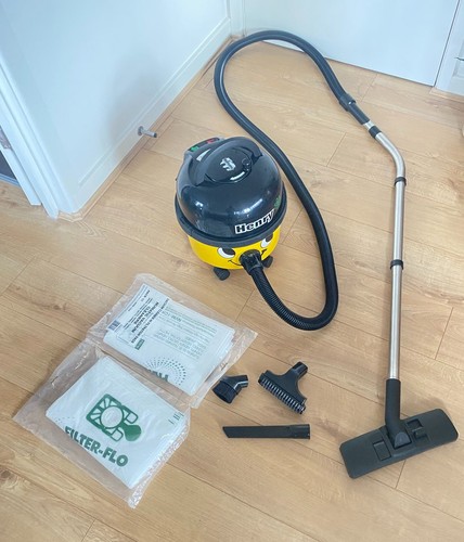 Numatic henry vacuum cleaner - ,