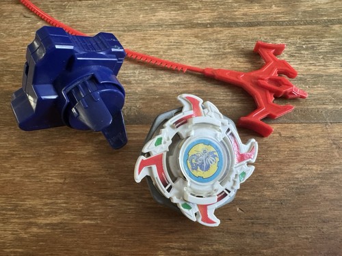 Vintage beyblade tk01 dragoon - beyblade,