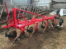 Kverneland 4 furrow conventional plough