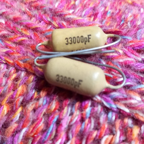 Mullard mustard capacitor - 2x,