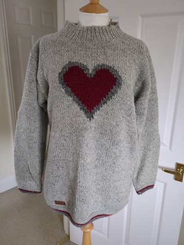 Pachamama handmade wool jumper - handmade,