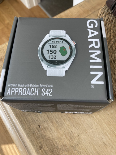 Garmin approach s42 white - garmin,