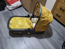 Cosatto carrycot unit with