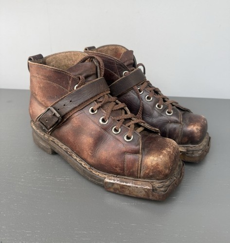Ww2 german ski boots - ski,