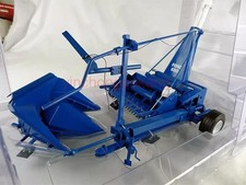 SPECCAST - FORD 680 trailed forage harvester with two cuts - 1/16 - ZJD1837