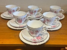 DUCHESS BONE CHINA PINK ROSES