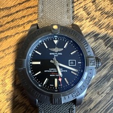 BREITLING Avenger Blackbird 48