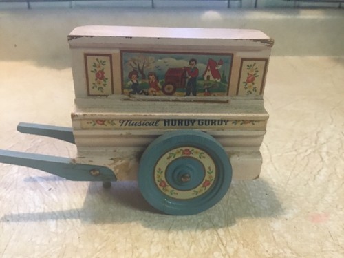 Antique keystone wood - keystone,